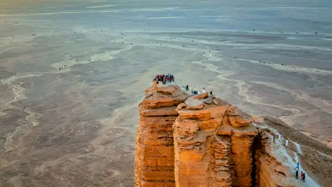 Borde del mundo en Arabia Saudí Borde del mundo en Arabia Saudí