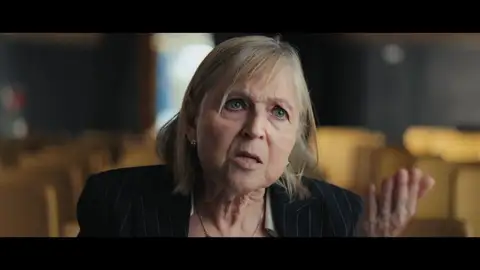 Teresa, superviviente del Alvia y exdiputada del PP: "Casi me muero, he visto cuerpos despedazados, lo que le pase al PP me importa una mierda" Teresa, superviviente del Alvia y exdiputada del PP: "Casi me muero, he visto cuerpos despedazados, lo que le pase al PP me importa una mierda"
