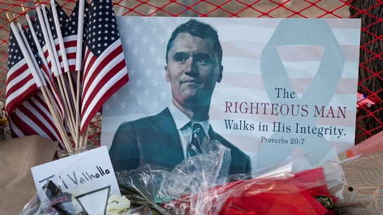 Homenaje a Charlie Kirk en Phoenix, Arizona. Homenaje a Charlie Kirk en Phoenix, Arizona.