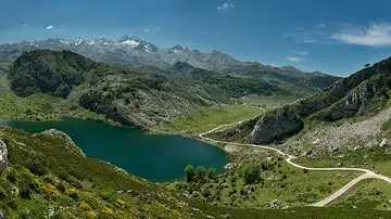 Vistas desde el mirador de la princesa. Picos de Europa Vistas desde el mirador de la princesa. Picos de Europa