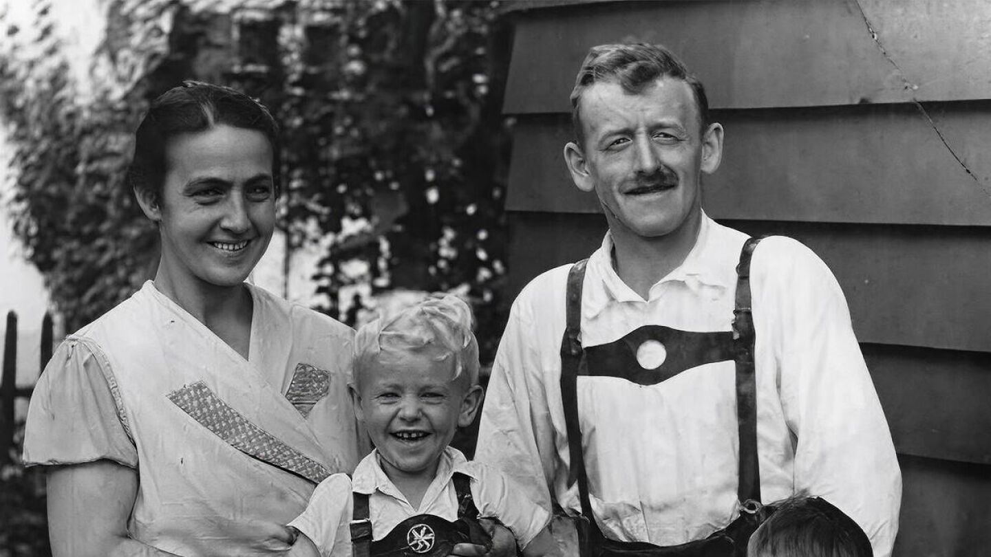 Una familia alemana de Oberstdorf, alrededor de 1939 Una familia alemana de Oberstdorf, alrededor de 1939