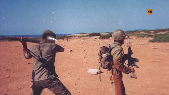 La denuncia de los soldados que protagonizaron la 'gran fuga' de 1994, 31 años después, en Salvados: "Esa violencia no tenía justificación" La denuncia de los soldados que protagonizaron la 'gran fuga' de 1994, 31 años después, en Salvados: "Esa violencia no tenía justificación"