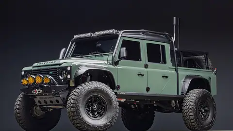 Land Rover Defender 127 Heritage Driven Land Rover Defender 127 Heritage Driven