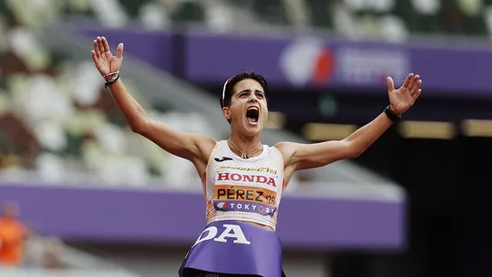María Pérez hace historia tras cosechar el oro en los 20 kilómetros marcha en Tokio María Pérez hace historia tras cosechar el oro en los 20 kilómetros marcha en Tokio