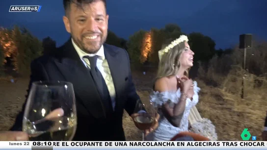 Pablo López por segunda vez con Laura Rubio, la concursante que conoció en 'La Voz': así han brindado con la prensa Pablo López por segunda vez con Laura Rubio, la concursante que conoció en 'La Voz': así han brindado con la prensa
