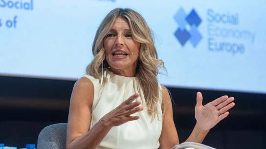 La vicepresidenta segunda y ministra de Trabajo y Economía Social, Yolanda Díaz durante su intervención en la Semana Europea de la Economía Social La vicepresidenta segunda y ministra de Trabajo y Economía Social, Yolanda Díaz durante su intervención en la Semana Europea de la Economía Social