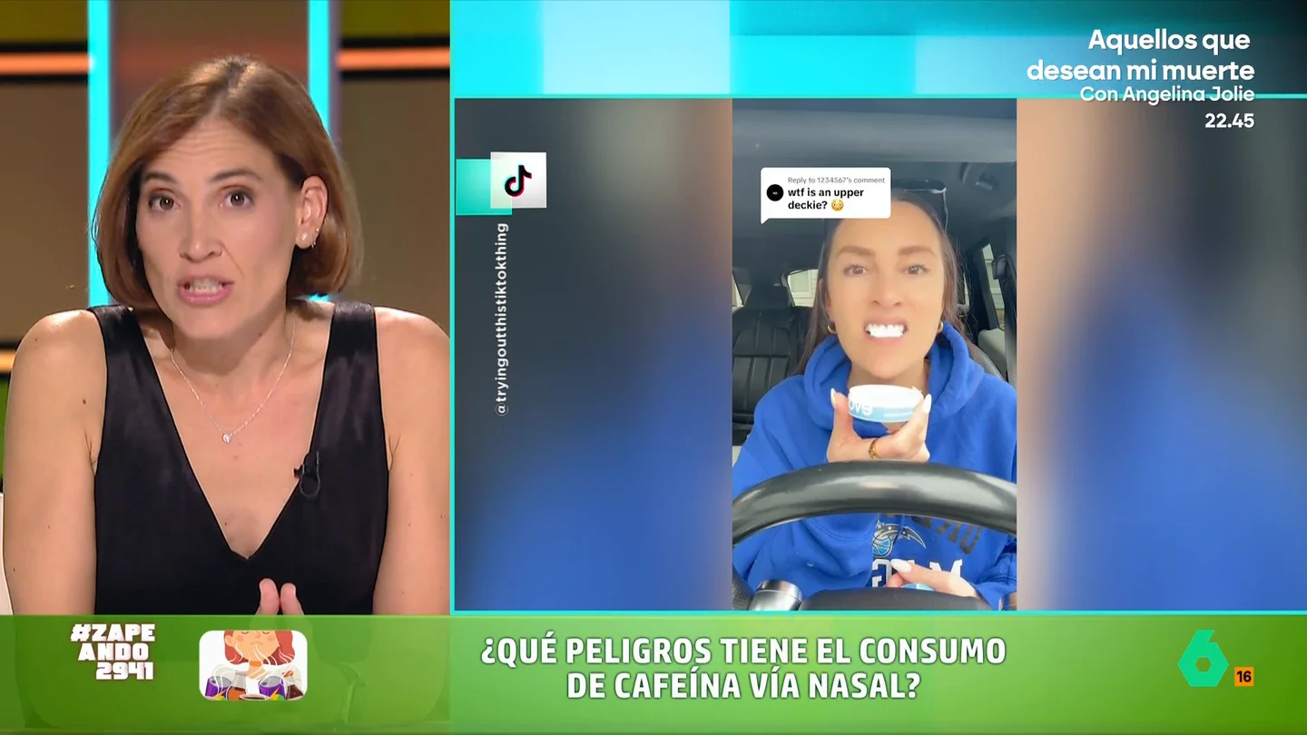Boticaria García advierte sobre la nueva moda en Tik Tok de esnifar cafeína: "Con cinco viales ya sería una sobredosis" Boticaria García analiza una nueva moda entre los jóvenes en Tik Tok: esnifar cafeína en polvo. La experta avisa en este vídeo de los peligros de este nuevo hábito cuyo mayor peligro es "normalizar un hábito que es peligroso".