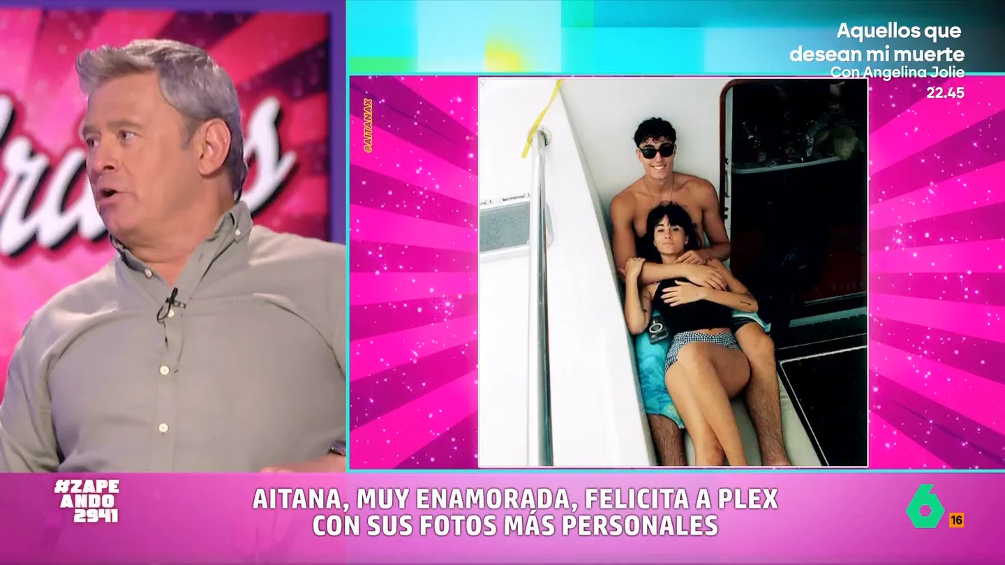 Miki Nadal, sobre las fotos de Aitana con Plex: "Están a un paso de ponerse una foto de los dos en 'WhatsApp'" La artista ha publicado en sus redes sociales un carrusel de imágenes para felicitar a Plex, su pareja. En las imágenes se les puede ver posando, divertidos, abrazados o besándose en un barco.