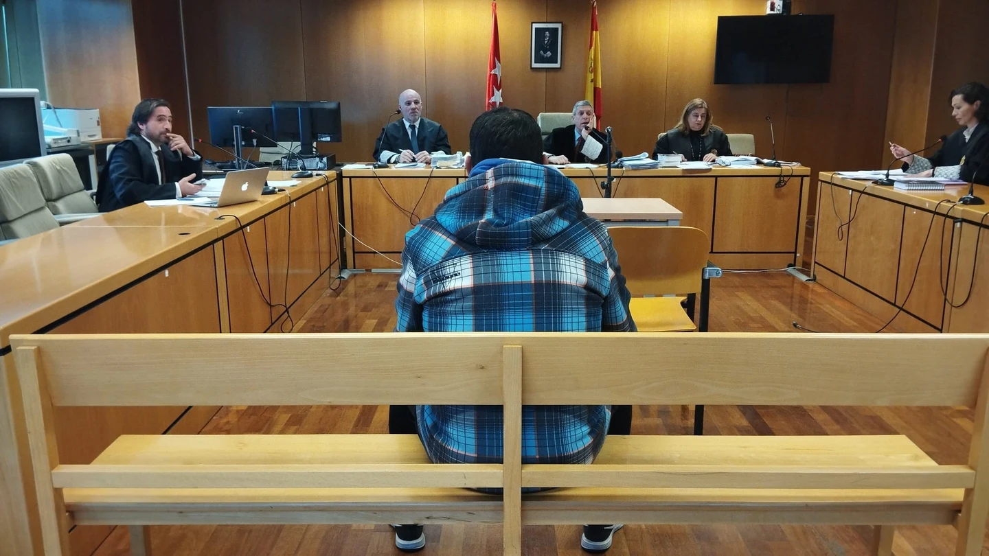 Cristóbal L.C., alias El Toba, juzgado por un caso de corrupción de menores (Archivo) Cristóbal L.C., alias El Toba, juzgado por un caso de corrupción de menores (Archivo)