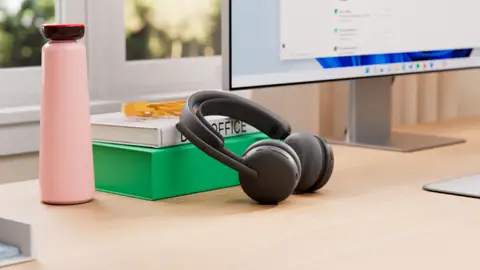 Logitech Zone Wireless 2 ES Logitech Zone Wireless 2 ES