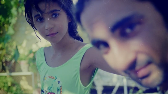 Alba junto a su padre Antonio en una imagen del album familiar Alba junto a su padre Antonio en una imagen del album familiar