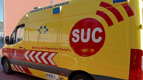 Imagen de archivo de una ambulancia del Servicio de Urgencias Canario (SUC). Imagen de archivo de una ambulancia del Servicio de Urgencias Canario (SUC).