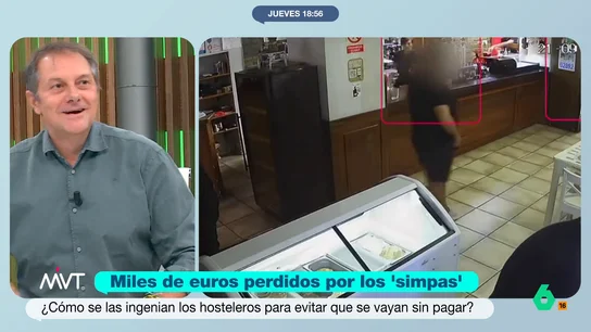 Leo Álvarez desvela la 'jugarreta' que le hacían sus hijos en el supermercado: "Se llevaban algo en la mano y se iban por ahí" Los colaboradores de Más Vale Tarde confiesan aquellas ocasiones en las que han hecho un 'simpa'. Zaida cantera cuenta cómo lo hizo en un bar sin querer mientras estaba con unas amigas.