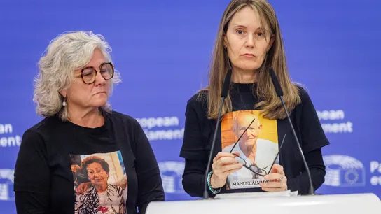 Carmina Gil y Rosa Alvarez, víctimas de la DANA durante la rueda de prensa de este jueves en Bruselas. Carmina Gil y Rosa Alvarez, víctimas de la DANA durante la rueda de prensa de este jueves en Bruselas.