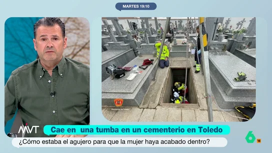 Iñaki López, sobre la tumba de 4 metros en la que se ha caído una mujer: "Alguien quería que no saliera su ser querido nunca" Iñaki López y Beatriz de Vicente comentan en este vídeo el rescate de una mujer de 46 años que se cayó a una fosa de cuatro metros en el cementerio de Navahermosa, en Toledo. Iñaki recuerda que "las tumbas suelen tener dos metros".