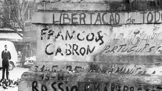 Protestas en Lisboa ante los últimos fusilamientos del franquismo Protestas en Lisboa ante los últimos fusilamientos del franquismo