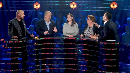 La sorpresa de Antonio Resines al oír a Iñaki López llamar 'cari' a una concursante: "No tengo tanta confianza" La sorpresa de Antonio Resines al oír a Iñaki López llamar 'cari' a una concursante: "No tengo tanta confianza"