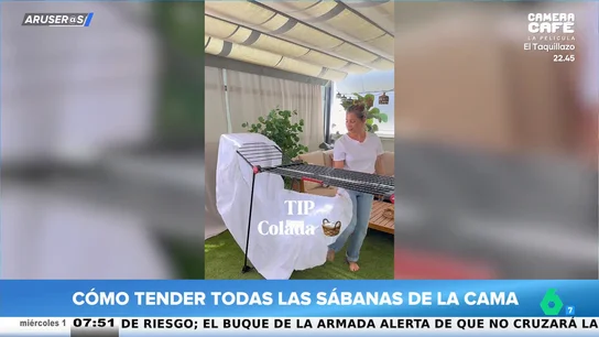El truco viral para colgar las sábanas en el tendedero y ganar espacio para las toallas El truco viral para colgar las sábanas en el tendedero y ganar espacio para las toallas