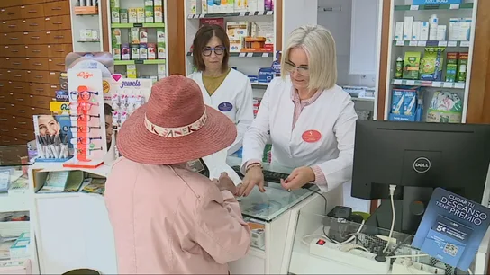 María José y Belén, las farmacéuticas que dieron la voz de alarma ante un caso de violencia machista en Riotorto, Lugo María José y Belén, las farmacéuticas que dieron la voz de alarma ante un caso de violencia machista en Riotorto, Lugo