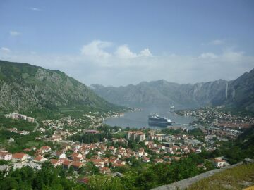 Bah&iacute;a de Kotor