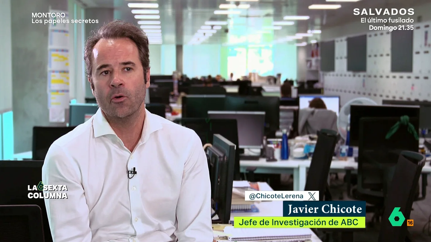 Javier Chicote: "Una persona importante del sector de la economía me dijo que Equipo Económico era el plan de jubilación de Montoro" laSexta Columna analiza con periodistas como Javier Chicote y el propio abogado de Cristóbal Montoro, cómo se produjo la salida del exministro de Equipo Económico y si, como sostienen los investigadores, hubo una venta simulada de acciones.