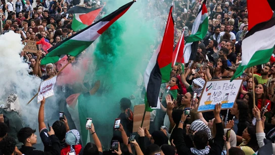 Manifestantes en Barcelona marchan en apoyo al pueblo palestino Manifestantes en Barcelona marchan en apoyo al pueblo palestino