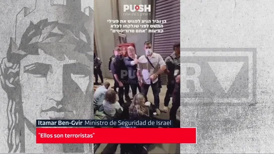 El desafiante video del ministro ultra israelí Gvir frente a los arrestados de la Global Sumud Flotilla: "Son terroristas; no hay ayuda humanitaria" El desafiante video del ministro ultra israelí Gvir frente a los arrestados de la Global Sumud Flotilla: "Son terroristas; no hay ayuda humanitaria"