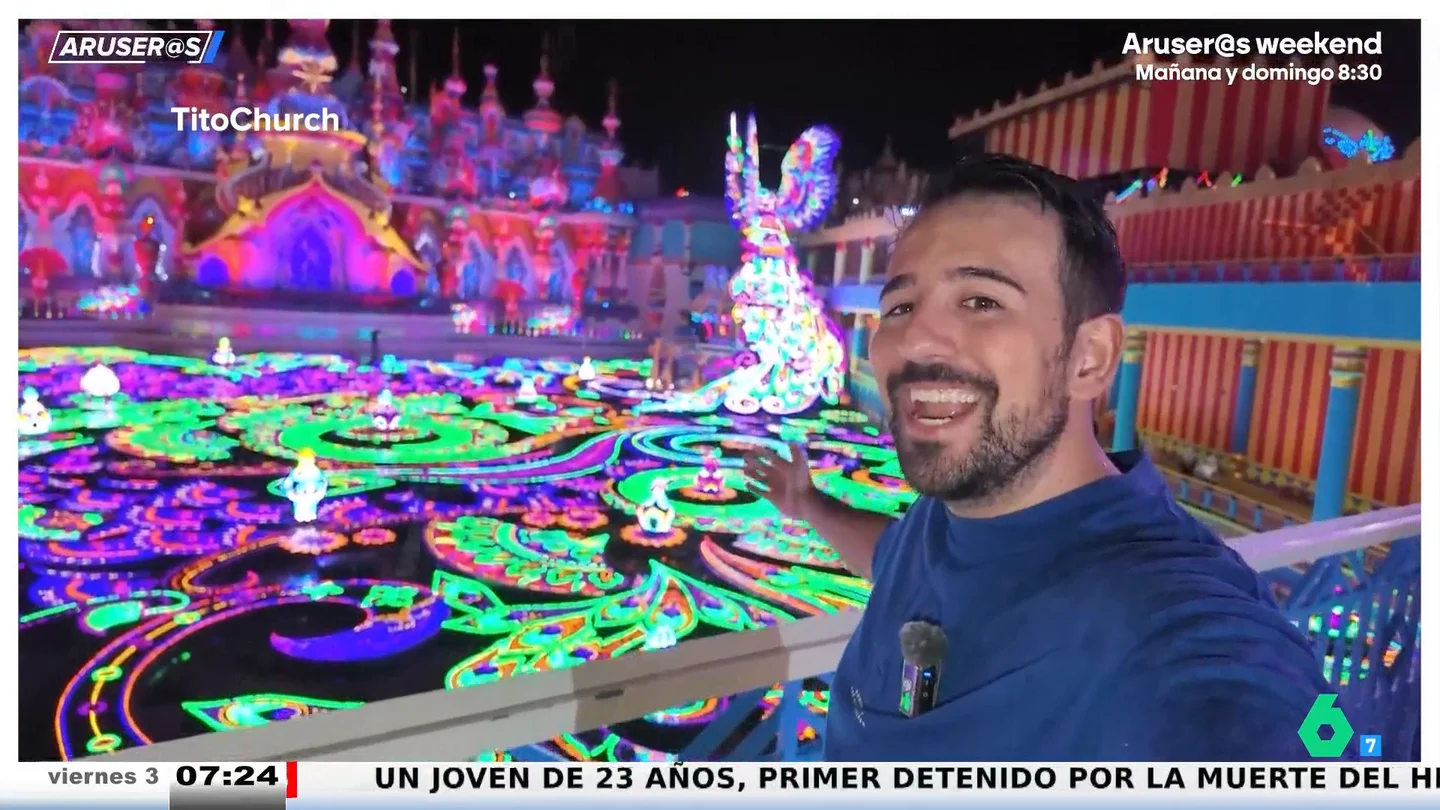 Un español alucina al visitar el "mejor parque temático del mundo": "El show es impresionante" Un español alucina al visitar el "mejor parque temático del mundo": "El show es impresionante"