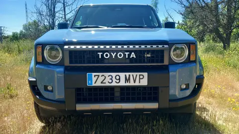 Toyota Land Cruiser Toyota Land Cruiser