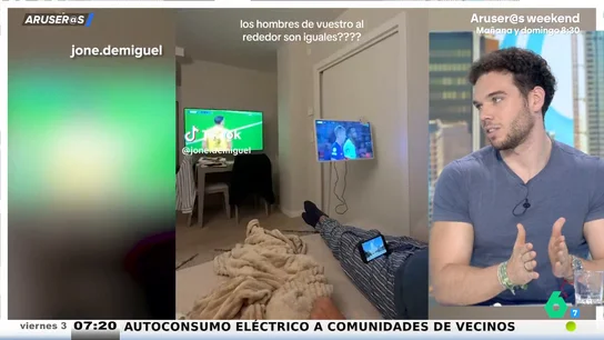 La divertida reacción de una hija al ver a su padre siguiendo el fútbol con tres pantallas desde la cama La divertida reacción de una hija al ver a su padre siguiendo el fútbol con tres pantallas desde la cama