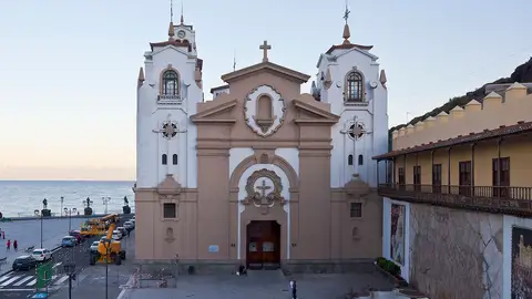Basílica de Nuestra Señora de la Candelaria Basílica de Nuestra Señora de la Candelaria