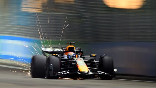 Max Verstappen en el GP de Singapur Max Verstappen en el GP de Singapur
