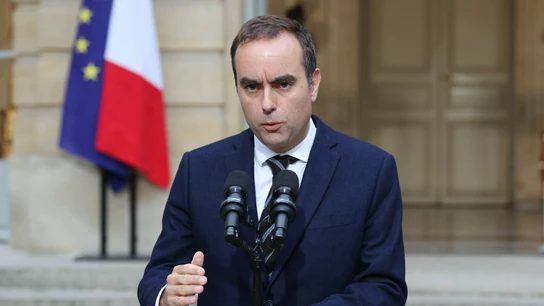 El ex primer ministro francés Sébastien Lecornu El ex primer ministro francés Sébastien Lecornu