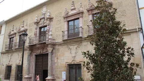 Palacio de los Condes de Santa Ana de Lucena Palacio de los Condes de Santa Ana de Lucena