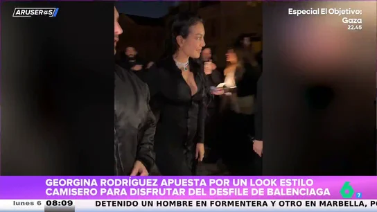 Alfonso Arús alucina al ver las joyas de Georgina Rodríguez en la Semana de la Moda de París: "Valen una pasta" Alfonso Arús alucina al ver las joyas de Georgina Rodríguez en la Semana de la Moda de París: "Valen una pasta"