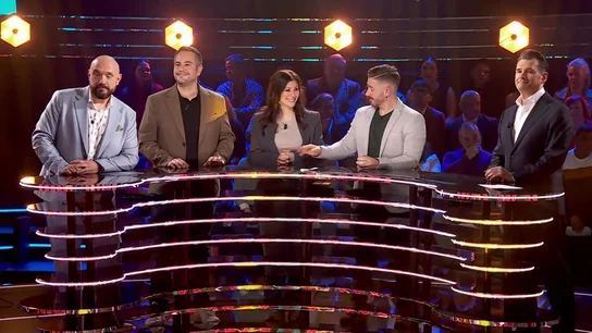 Juan y Andrea abandonan su 'tesoro' en el último momento en una dura negociación con Marc Flotats en Tesoro o Cacharro Juan y Andrea abandonan su 'tesoro' en el último momento en una dura negociación con Marc Flotats en Tesoro o Cacharro