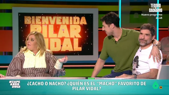 ¿Nacho o Cacho? Pilar Vidal escoge entre el zapeador y el meteorólogo de laSexta La periodista visita Zapeando y el programa decide enfrentarla a un complicado dilema. Pilar, anteriormente, ya había mostrado interés por ambos. Descubre cuál ha sido su elección en el vídeo principal.