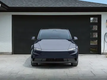 Tesla Model Y Standard Tesla Model Y Standard