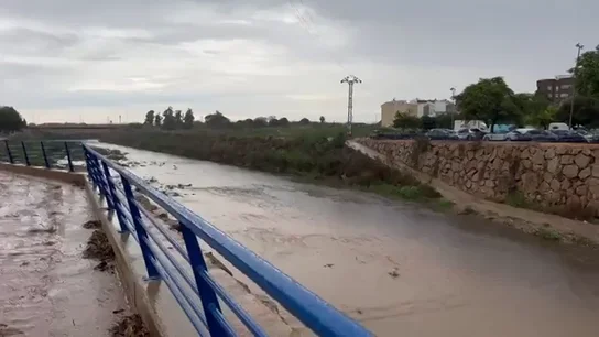Normalidad en la rambla de Poyo a su paso por Catarroja a las diez de la mañana Normalidad en la rambla de Poyo a su paso por Catarroja a las diez de la mañana