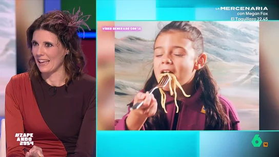 María José Gómez y Verdú, horrorizada con su yo de niña: "Creo que puedes denunciar" Zapeando ha recurrido a la Inteligencia Artificial para que la experta en protocolo se encuentre con ella misma cuando era pequeña. No te pierdas la pregunta que le ha hecho la pequeña María José a la colaboradora.