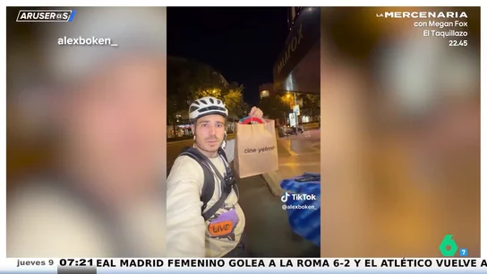 Una pareja pide palomitas de cine a las 11 de la noche y el repartidor alucina: "Antojazo, ¿pagaríais tanto dinero?" Una pareja pide palomitas de cine a las 11 de la noche y el repartidor alucina: "Antojazo, ¿pagaríais tanto dinero?"