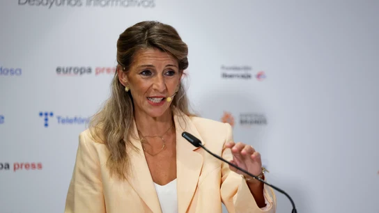La vicepresidenta segunda y ministra de Trabajo y Economía Social, Yolanda Díaz durante un desayuno informativo este jueves en Madrid La vicepresidenta segunda y ministra de Trabajo y Economía Social, Yolanda Díaz durante un desayuno informativo este jueves en Madrid