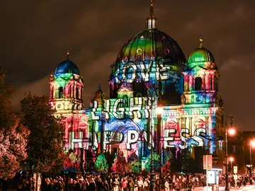 Festival de las Luces de Berlín en la Catedral Festival de las Luces de Berlín en la Catedral