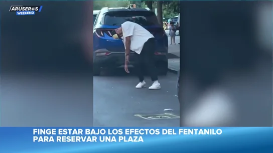 El surrealista vídeo del hombre que finge estar bajo los efectos del fentanilo para reservar una plaza El surrealista vídeo del hombre que finge estar bajo los efectos del fentanilo para reservar una plaza
