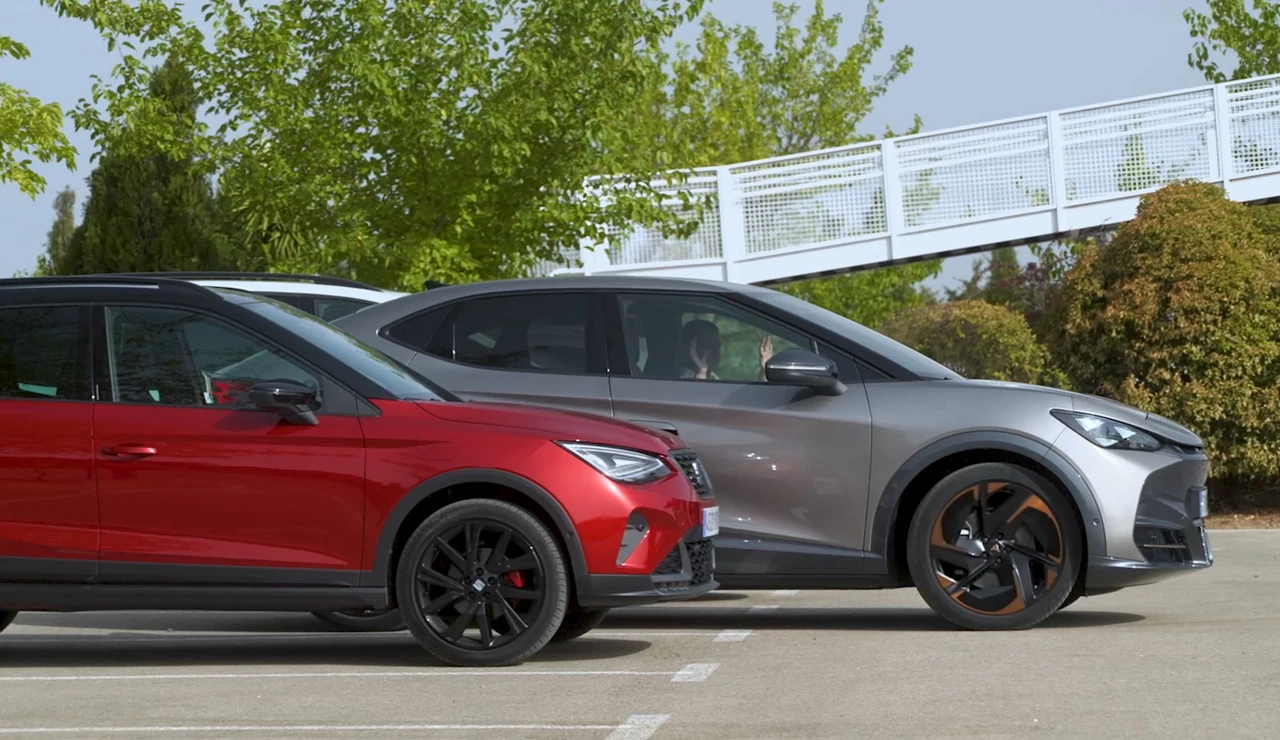 Aparcar con Cupra Tavascan