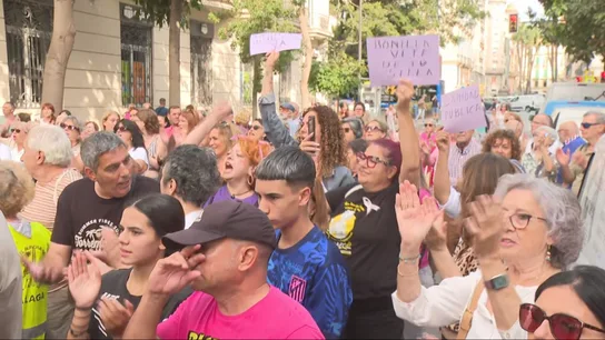 Manifestación en Málaga por los fallos en los cribados de cáncer de mama Manifestación en Málaga por los fallos en los cribados de cáncer de mama