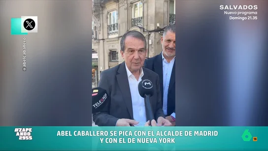 Abel Caballero se acuerda de Martínez-Almeida al presentar el árbol de Navidad de Vigo: "Menudo repaso" El regidor vigués ha anunciado que en la ciudad van a poner un árbol que alcanzará los 45 metros de alto. La presentación, además, ha servido para que Caballero mande un mensaje a Martínez-Almeida y al alcalde de Nueva York.