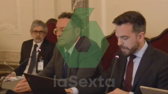 El PSOE pide a Feijóo que se manifieste tras los vídeos del fiscal general: "¿Le parece normal?" El PSOE pide a Feijóo que se manifieste tras los vídeos del fiscal general: "¿Le parece normal?"
