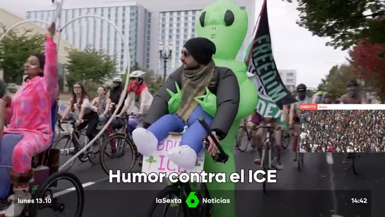 Desnudos o disfrazados: así protestan los vecinos de Portland contra el despliegue de la Guardia Nacional Desnudos o disfrazados: así protestan los vecinos de Portland contra el despliegue de la Guardia Nacional
