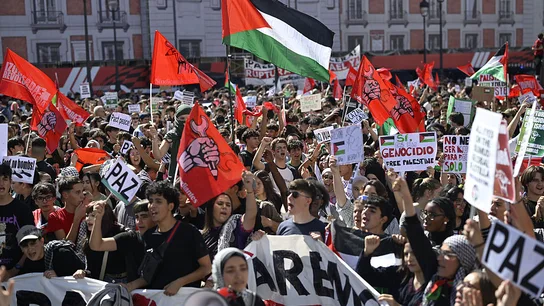 El Sindicato de Estudiantes se manifestaba en Madrid el 2 de octubre en apoyo a Palestina. El Sindicato de Estudiantes se manifestaba en Madrid el 2 de octubre de 2025 en la Puerta del Sol por la lucha del pueblo palestino.